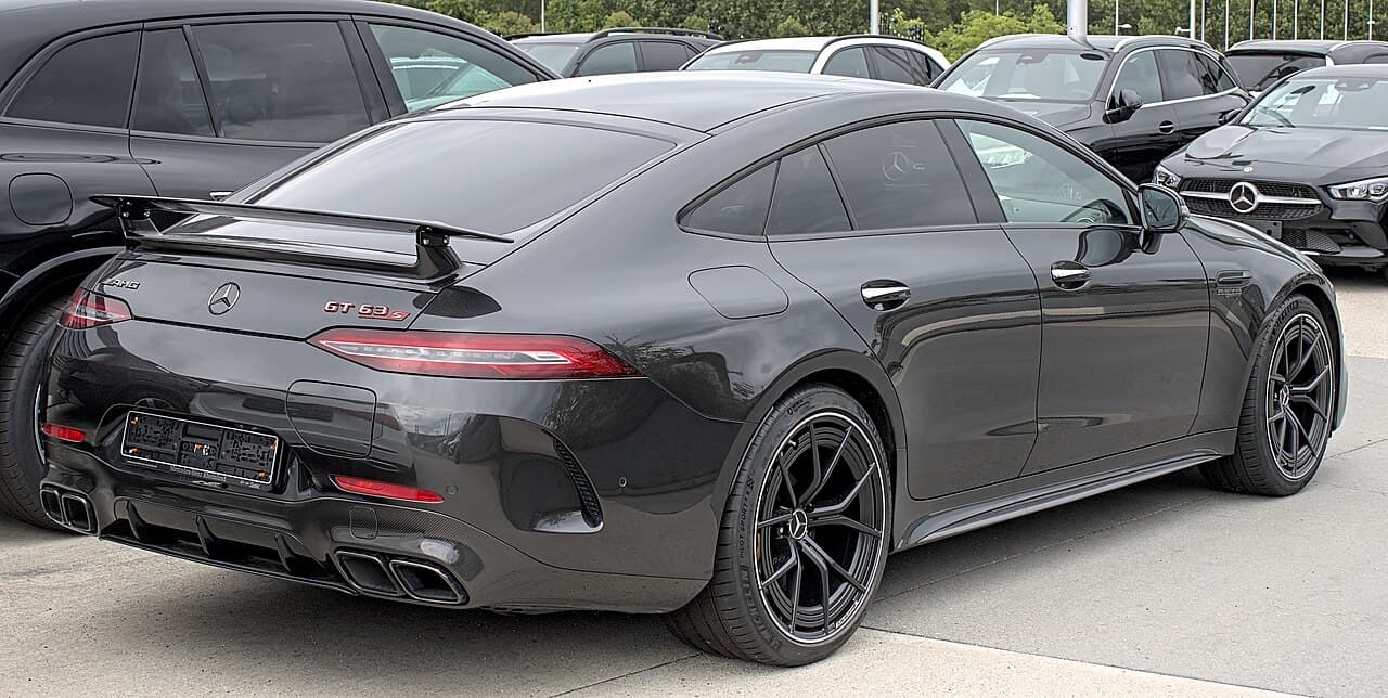 Mercedes-AMG GT 63 S E Performance: The 805 HP V8 Hybrid Rocket